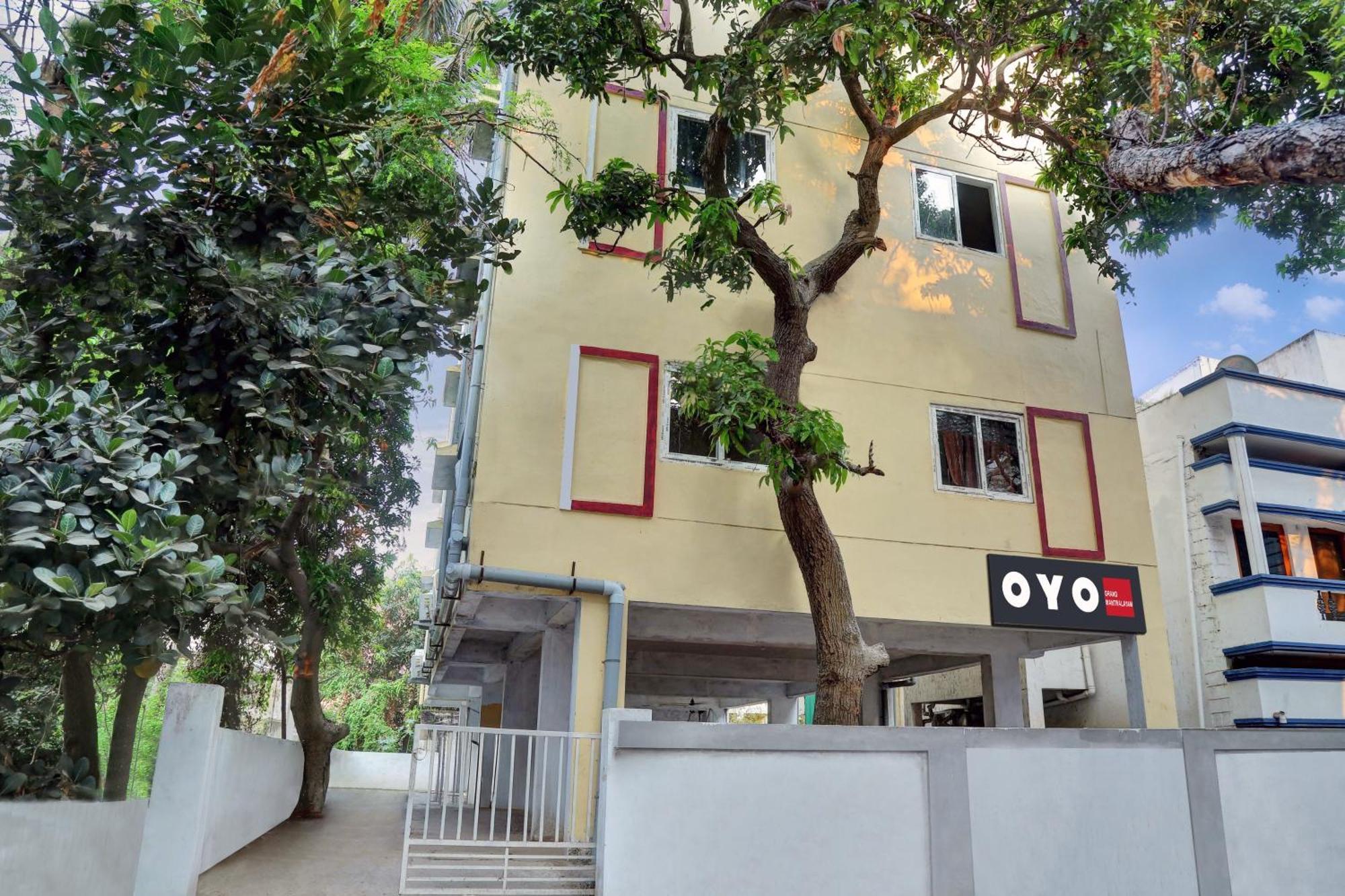 Spot On Grand Mantralayam Hotell Visakhapatnam Eksteriør bilde